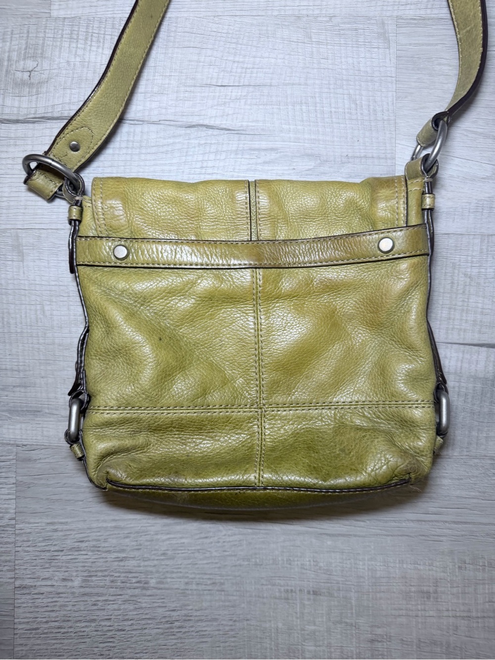 Fossil Olive Green Leather Crossbody Bag Vintage Distressed Satchel - Picture 3 of 13